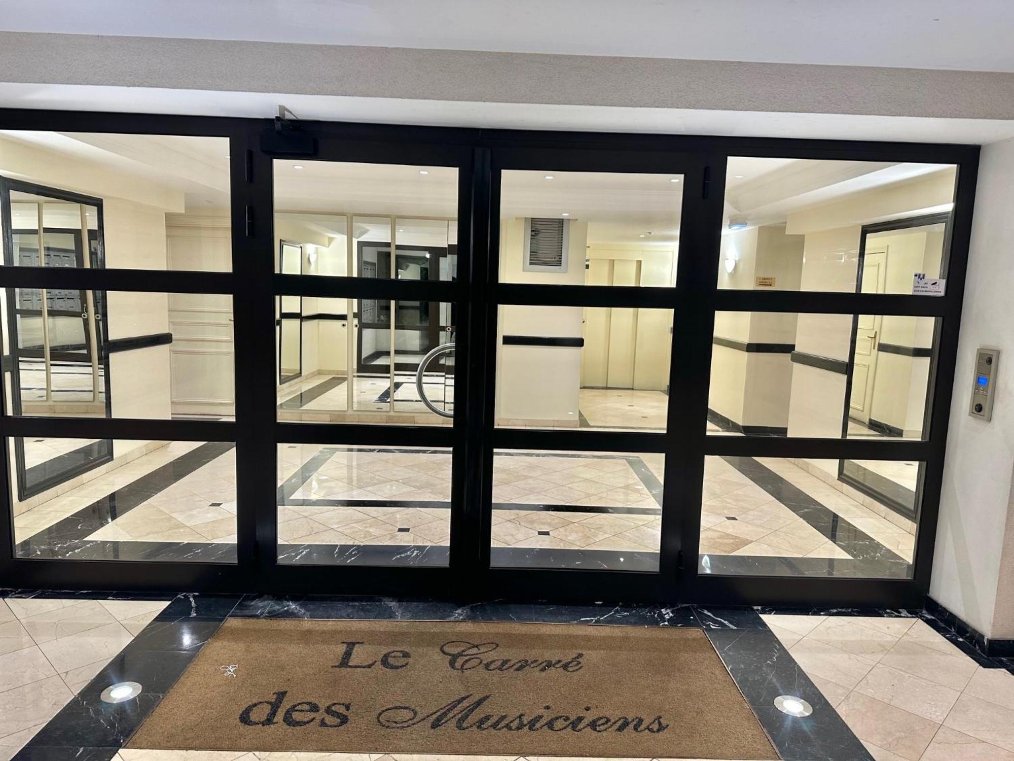 Apartment Centre 5 Minutes De La Cannes